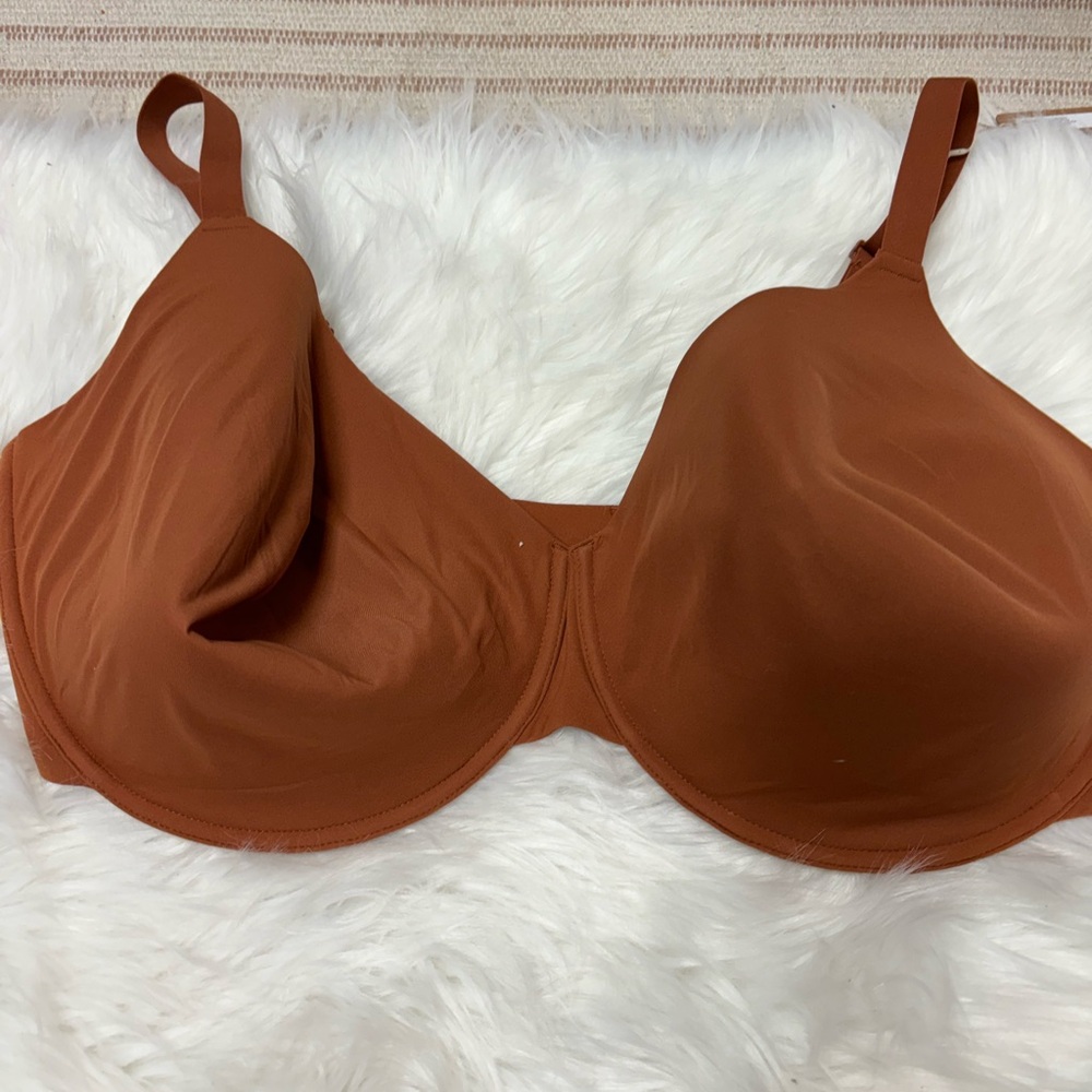 ❗️NWT❗️| SKIMS | bra. Size 44H.